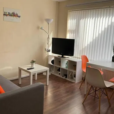 Studio With Great Transport Links To City Centre Manchester Exterior photo