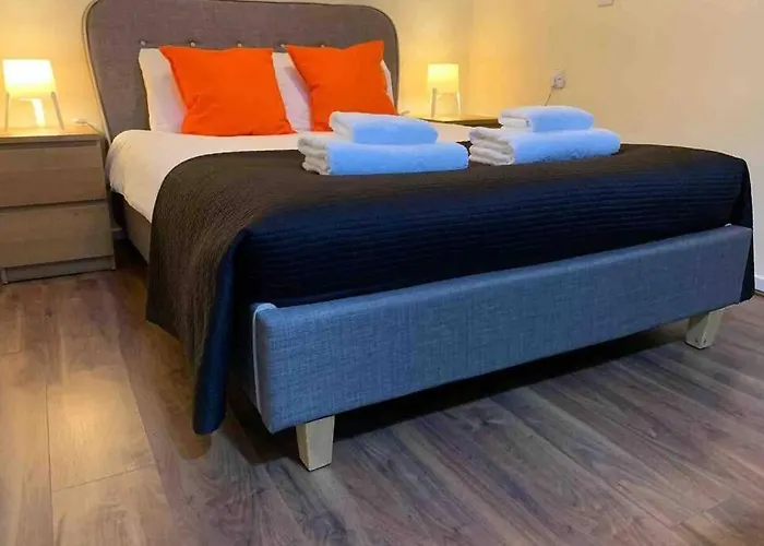 Studio With Great Transport Links To City Centre